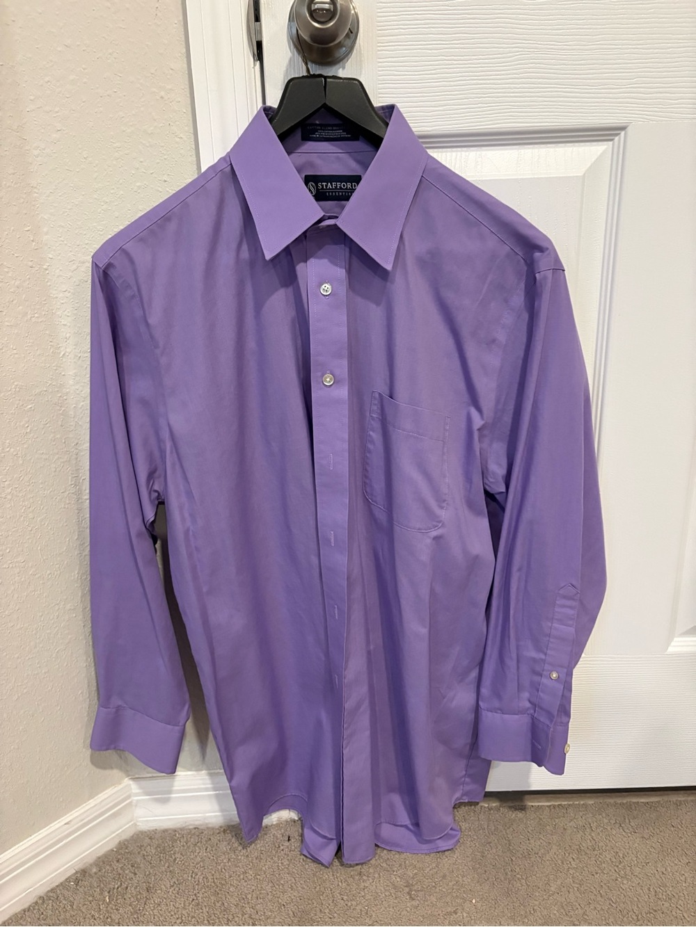 Stafford Purple Men’s Dress Shirt - 16.5 in 32/33